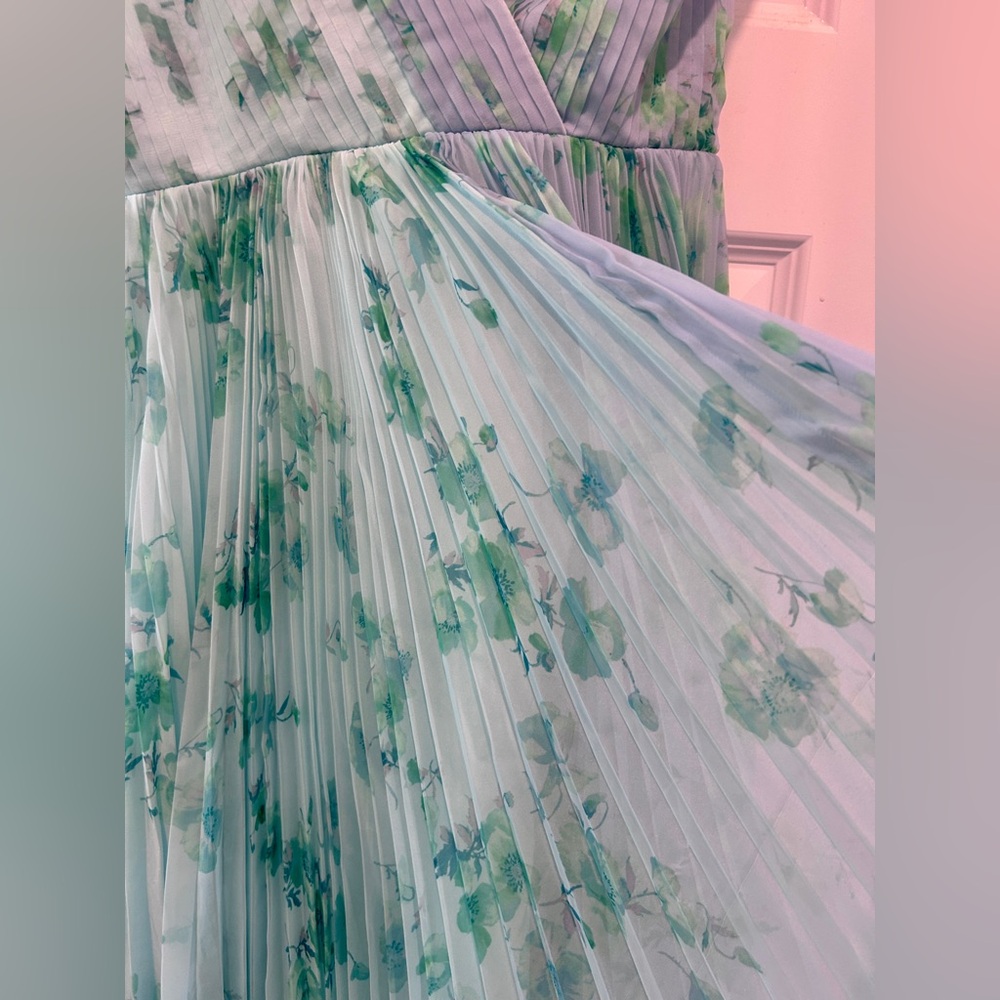 THEIA Pleated Chiffon Dress Blue Green Watercolor Halter Midi 4 Wedding Guest - Picture 3 of 15